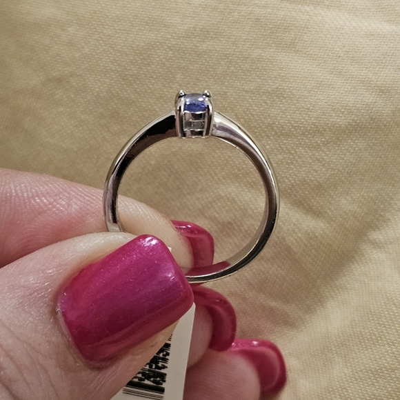 Sz 7, Dainty Solitaire Tanzanite Ring, 925 Silver,Rhodium,& Rough Sample Tanz. - Picture 5 of 13